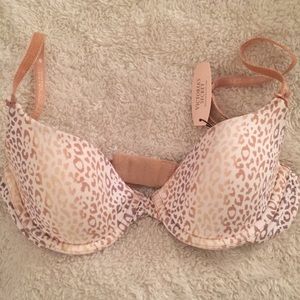 Victoria's Secret Cotton Bra - 32B with tags