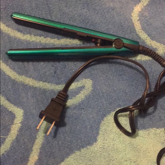 Mini Straightener - Picture 2 of 2