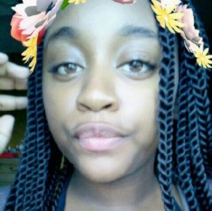 Meet your Posher, Sabine