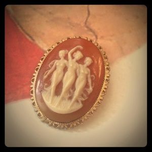 Vintage Coral Cameo Brooch