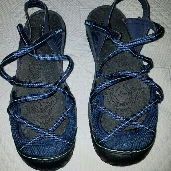 Jambu shoes