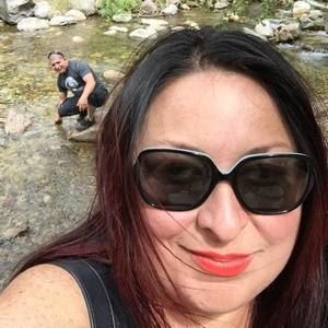 Meet your Posher, Karla