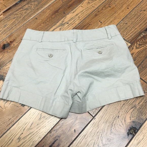 New York & Company Shorts - Tan / Gold Shorts New York & Company Shorts - Tan / Gold Shorts