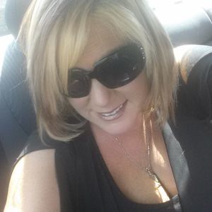 Meet your Posher, Connie