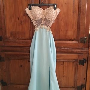 Prom dress