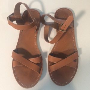 Gently used - Barely worn Madewell sandals size 9