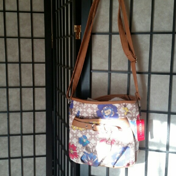 Rosetti Bethany Belt Crossbody purse