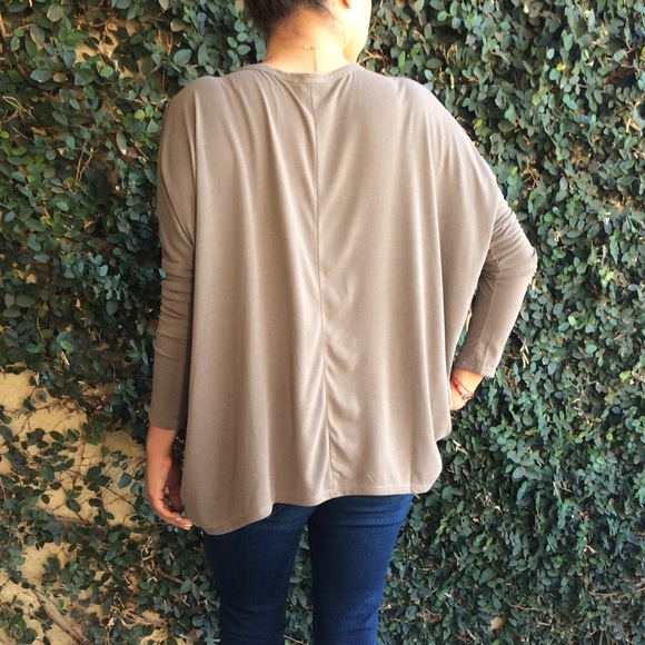 Olive Lounge Tee - Picture 4 of 5