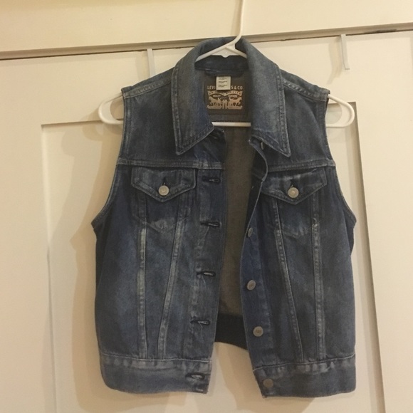 Levi's denim vest