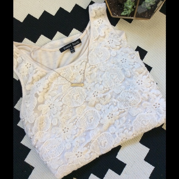 Delicate Lace Tank