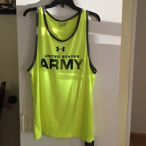 Brand new Mens tank