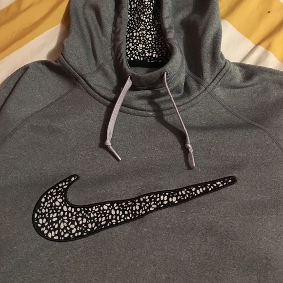 Nike Therma-Fit Hoodie