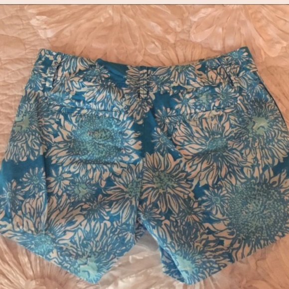 Lilly Pulitzer 5" Callahan short - Picture 2 of 2