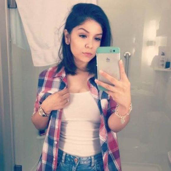 Meet your Posher, Rocio