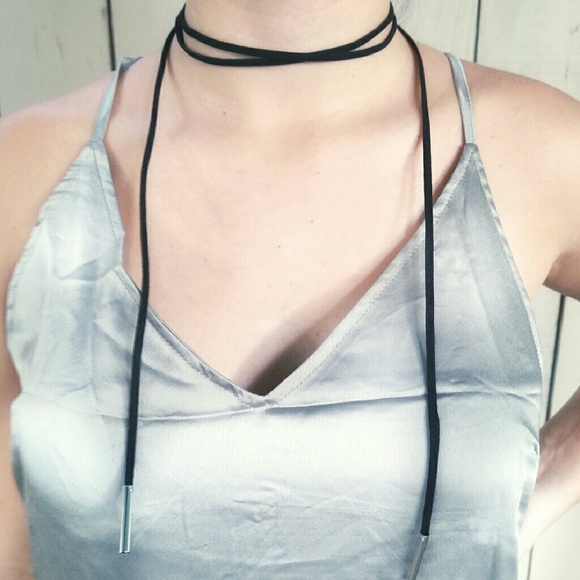 Choker Wrap - Picture 2 of 3