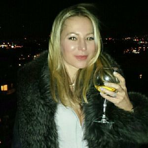 Meet your Posher, Milena