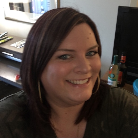 Meet your Posher, Amy