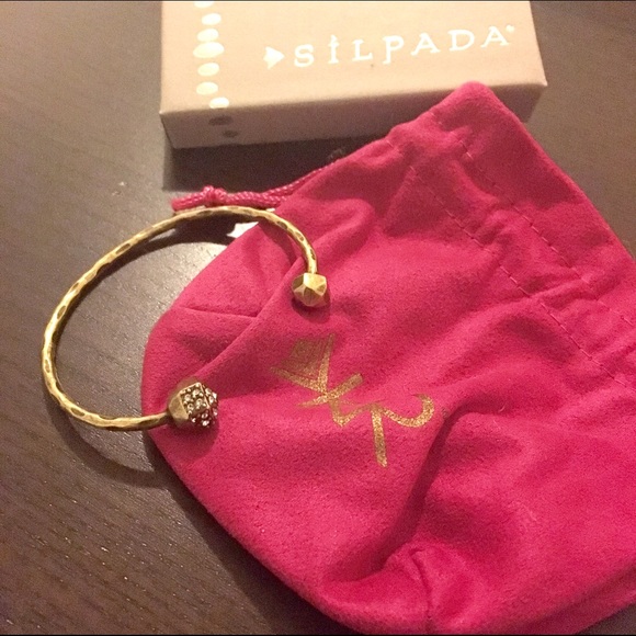 🆕 Silpada On the Dot Cuff (KR Collection)