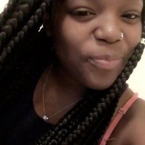 Meet your Posher, Precious