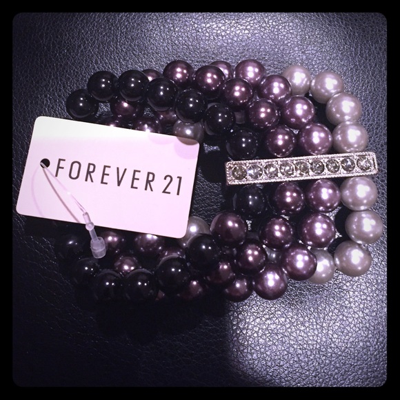 Final Price ✨ Pearlized Bracelet!