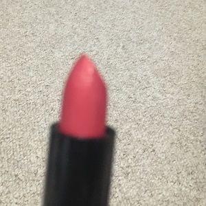 6 Lipsticks