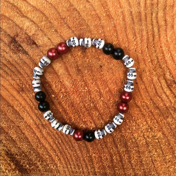 Halloween White Skulls Beaded Bracelet