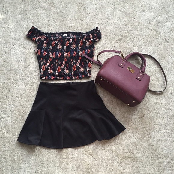 Hollister Flower Crop Top AND skirt