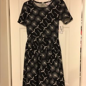 LuLaRoe Amelia • SMALL • BNWT • Never Worn
