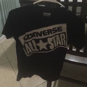 🚨Final Sale🚨Boys converse tshirt size 8-10yrs