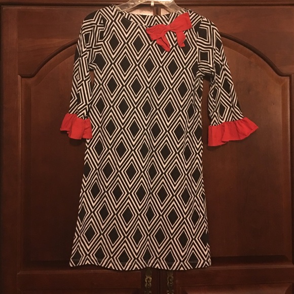 Your girl will look  adorable in this dress!!!
