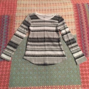 Girls long sleeve tee