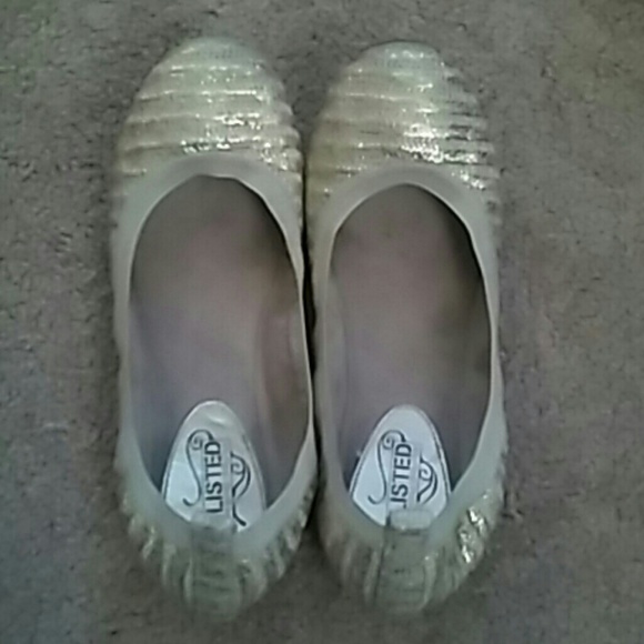Gold flat shoes