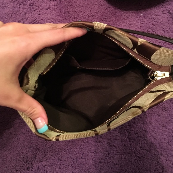 Coach handbag - Picture 2 of 2