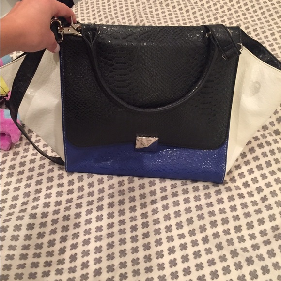 Color block bag