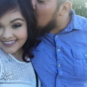 Meet your Posher, Yanet