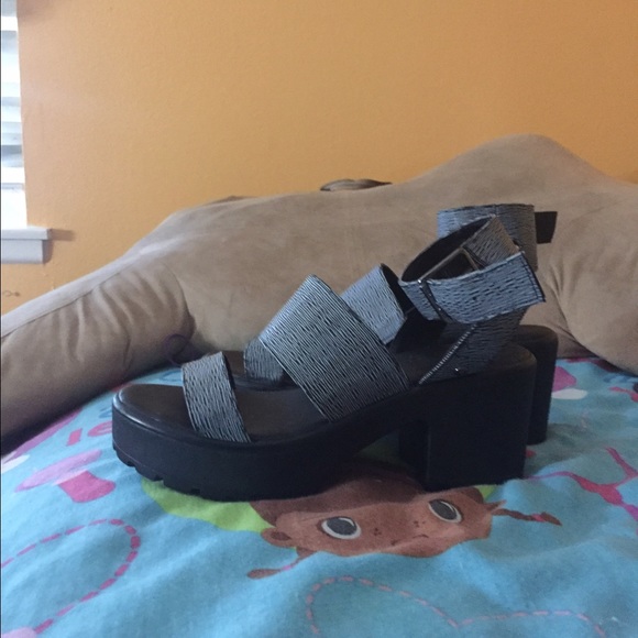 Guess platforms