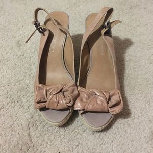 Tan wedges