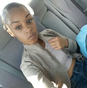 Meet your Posher, Geneva