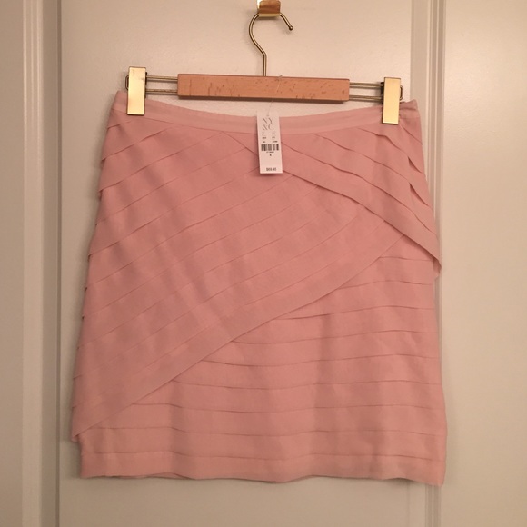 New York & Company Dresses & Skirts - NY&C pink layered skirt
