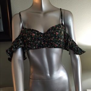 ❌ SOLD ❌ Crop top
