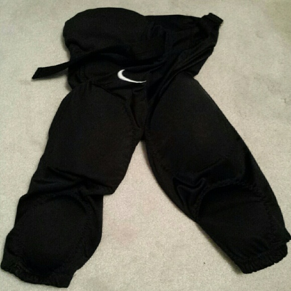 Nike boys football pants