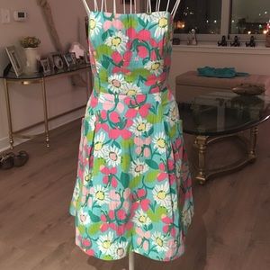 LILLY strapless dress with pockets!