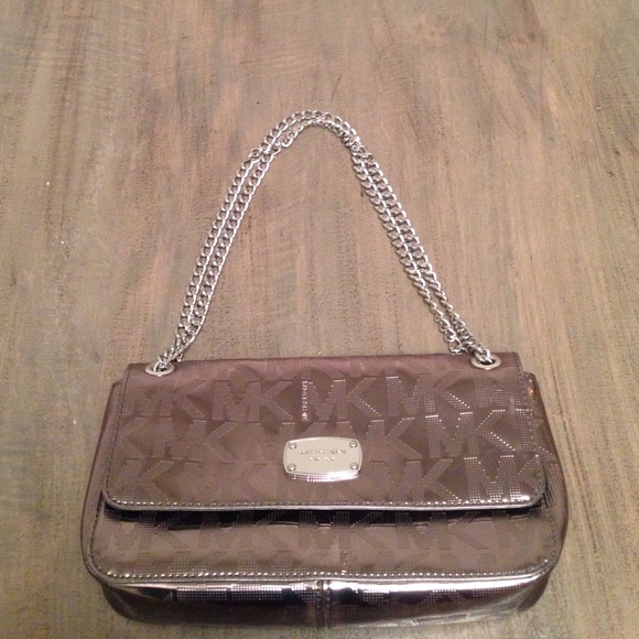 Michael Kors Handbags - Authentic Michael Kors Bag