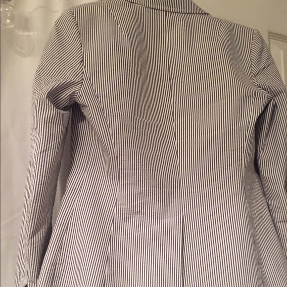 Searsucker jacket - Picture 3 of 3
