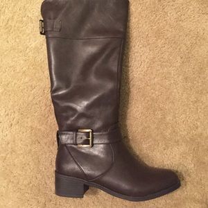 Woman's boots