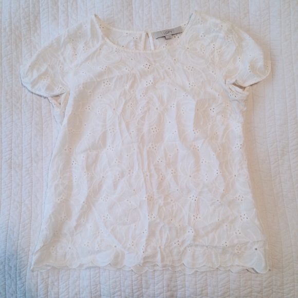 Short sleeved blouse