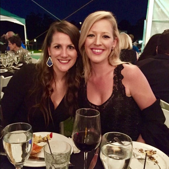 Meet your Posher, Whitney - Picture 2 of 4