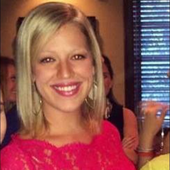 Meet your Posher, Whitney - Picture 3 of 4