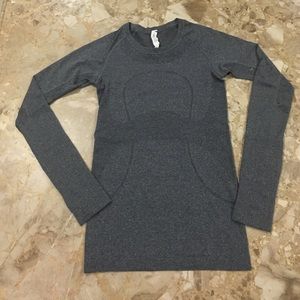 Lululemon Runswift Charcoal Grey Long Sleeve.