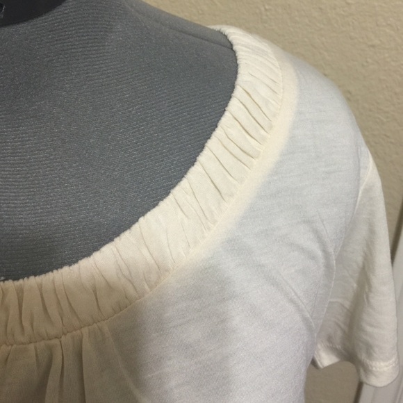 Liz and Company Cream Shirt - Picture 2 of 2